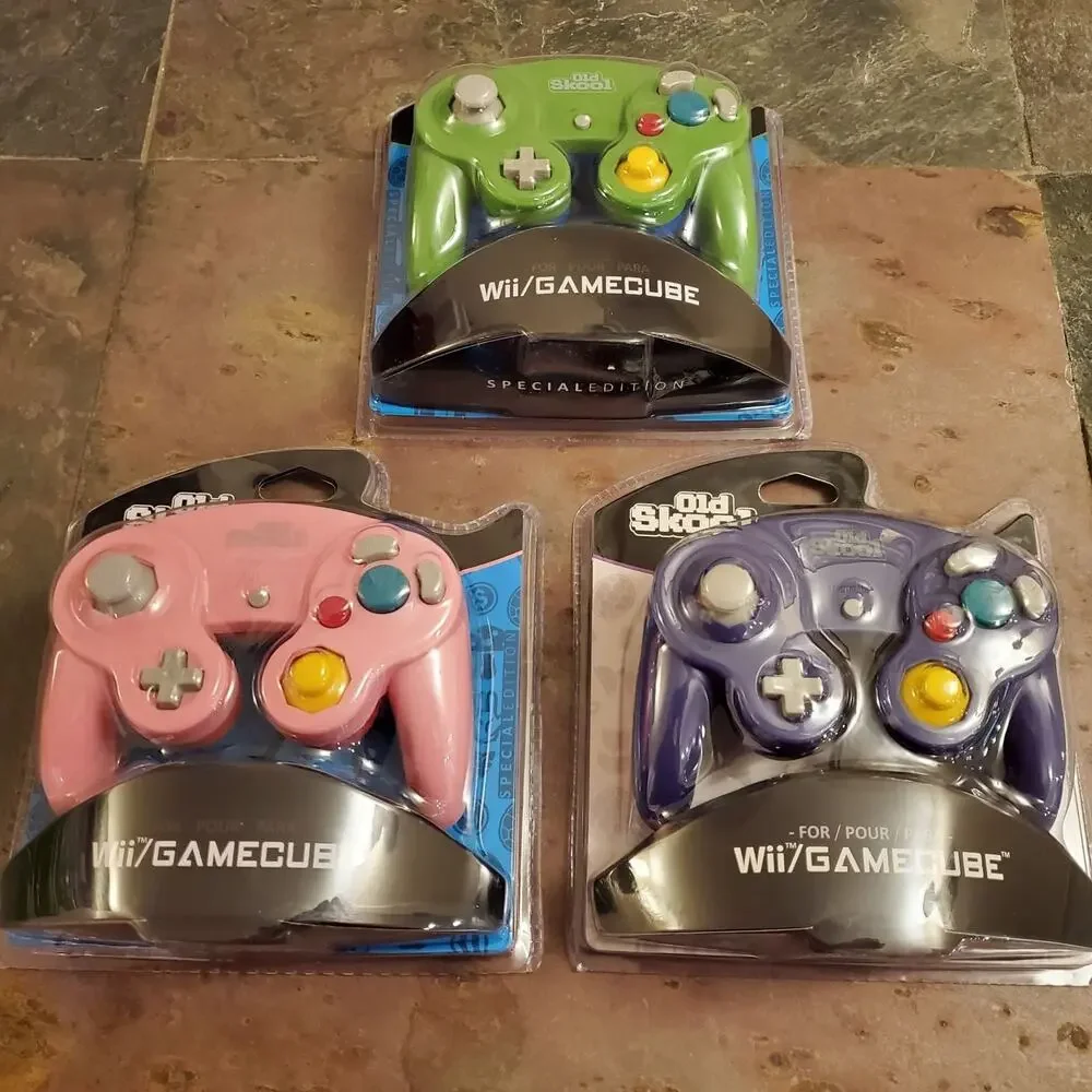 3 Gamecube Controllers - 3 Colors Bundle (NEW) - Pink, Purple, Green - Nintendo
